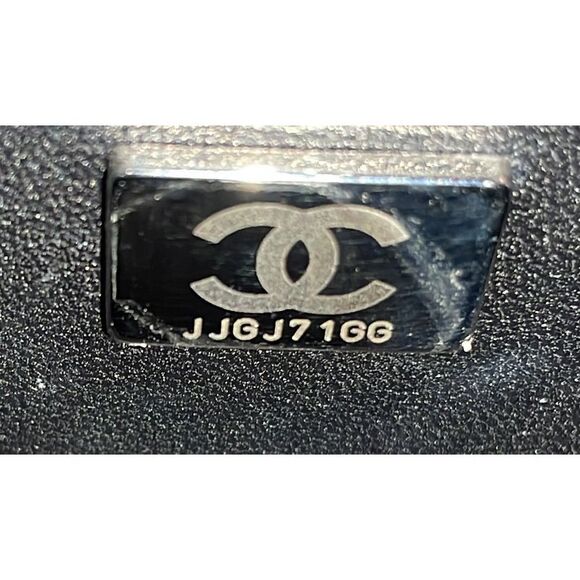 Chanel Boy Flap Bag Quilted Caviar Small Black - Picture 6 of 6